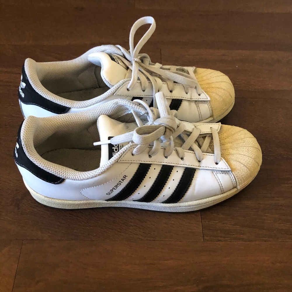 Adidas Superstar